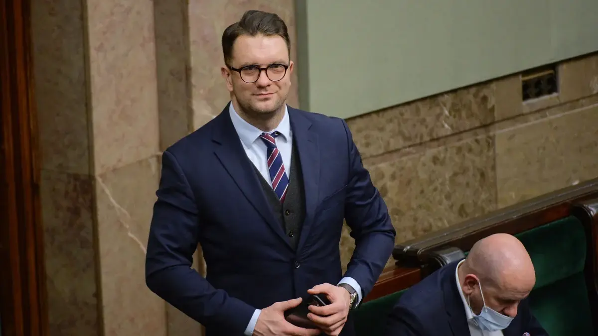 Mejza: Za Platformy Polską rządziły mafie vatowskie, rozkradały polski majątek narodowy [NASZ WYWIAD]