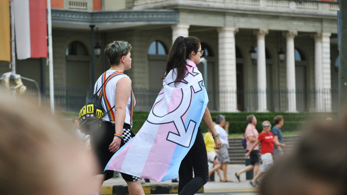 Wyciekły szokujące maile aktywistów LGBT. Lekarze wiedzą, że krzywdzą dzieci? Okrucieństwo tranzycji wpływa na psychikę młodych osób