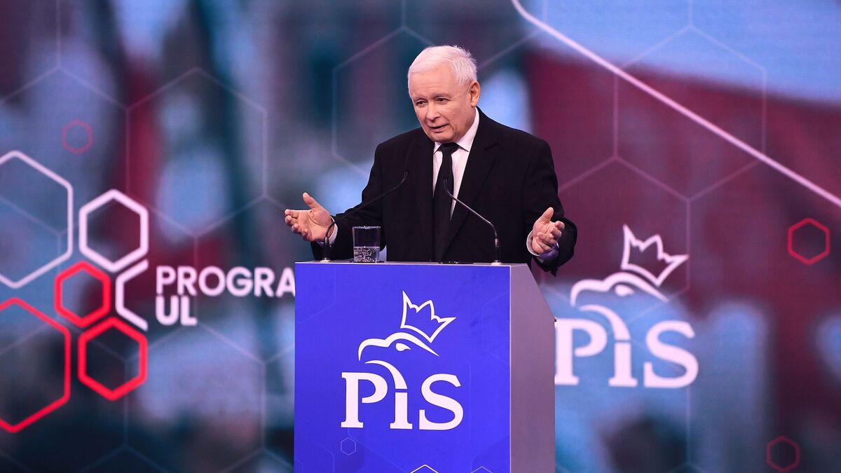 Kaczyński zapowiada: Od przyszłego roku 800+, darmowe leki i autostrady