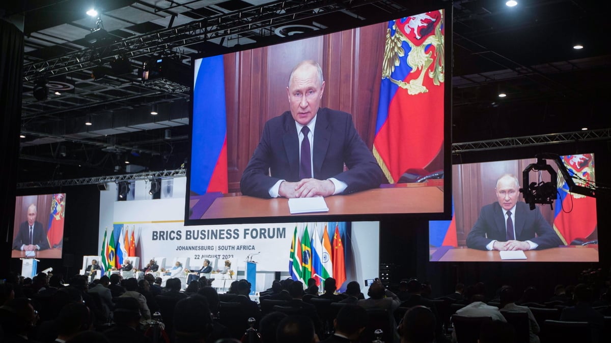 Historyczny szczyt BRICS. Putin zapowiada dedolaryzację światowej gospodarki