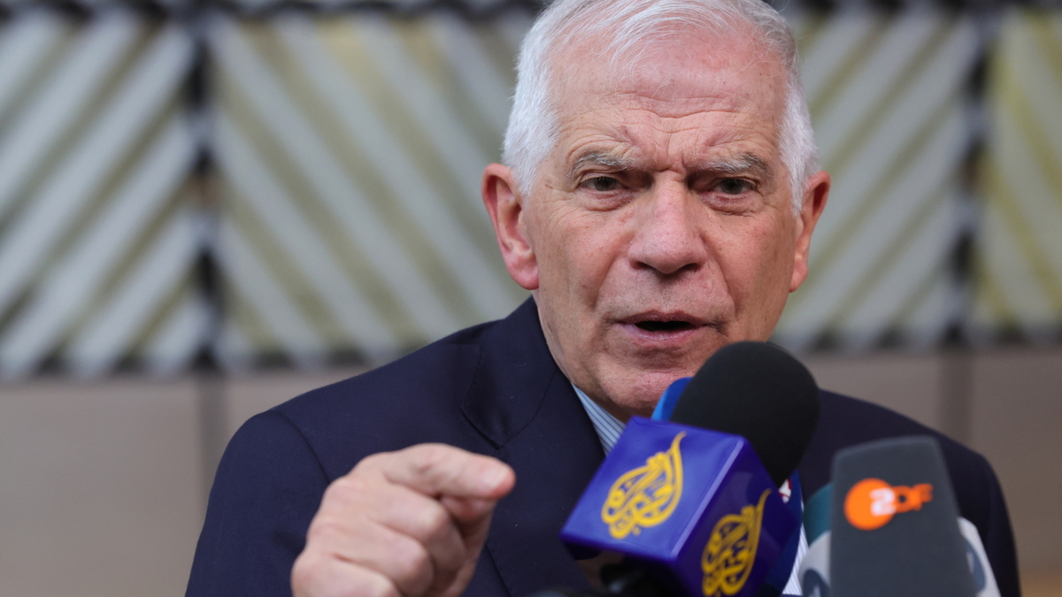 Ukraina straszy wojną w Europie? Jest odpowiedź szefa unijnej dyplomacji. Borrell: "Nie straszcie ludzi niepotrzebnie, wojna nie jest nieunikniona"