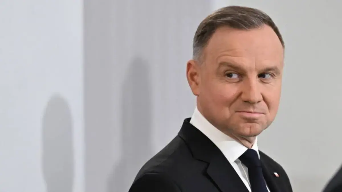 Prezydent Andrzej Duda zarządzi przyspieszone wybory parlamentarne? Eksperci oceniają szanse. "Rzeczpospolita": "Może się tak stać"