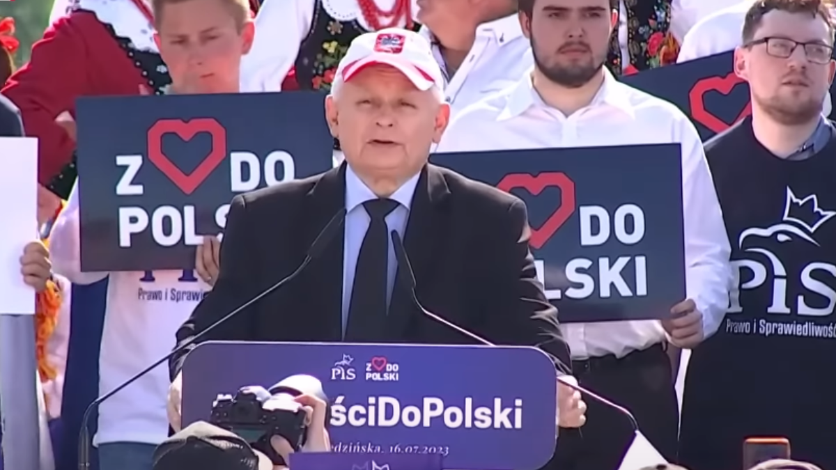 Piknik rodzinny Prawa i Sprawiedliwości w Woli Rzędzińskiej. Jarosław Kaczyński ostro o Platformie Obywatelskiej. "To po prostu dawna komuna"