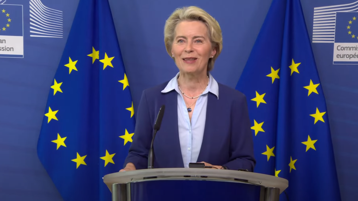 Ursula von der Leyen nowym szefem NATO? Biały Dom nie wyklucza kandydatury niemieckiej polityk i szefowej Komisji Europejskiej. W przeszłości była ministrem obrony