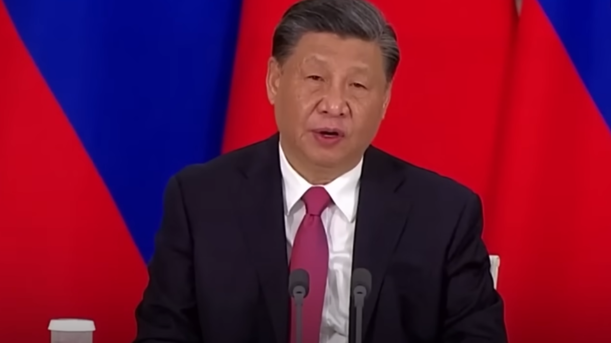 Obszerny artykuł Xi Jinpinga w chińskiej prasie. Wojna na Ukrainie bramą do nowego ładu? "Żaden pojedynczy kraj nie powinien dyktować porządku międzynarodowego"