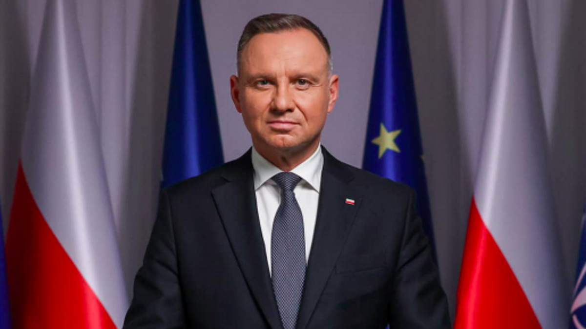 Prezydent Andrzej Duda potępia antysemickie hasła na marszu w Warszawie