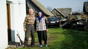 Konferencja "Zdrowie Seniora 2023" w Warszawie. Eksperci zwrócili uwagę starszym osobom na zbilansowaną dietę. Aktywność fizyczna wspiera długowieczność