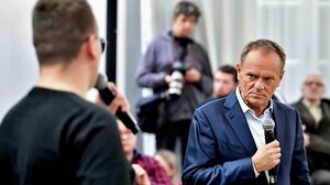 Donald Tusk chce nadzorować media w Polsce? "Znam ludzi w TVN i Polsacie(...) spróbujemy nacisnąć"