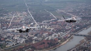 Wiemy kiedy do Polski trafią nowoczesne myśliwce F-35! Ministerstwo obrony: "Trafią one w ręce w świetnie wyszkolonych pilotów"