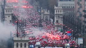 Marsz Niepodległości w Warszawie pod hasłem "Jeszcze Polska nie zginęła"