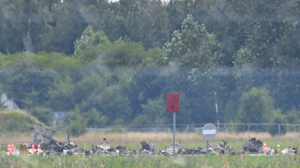 Tragiczny wypadek lotniczy w Gdyni. Myśliwiec treningowy Bielik z impetem uderzył w ziemię. Zginął doświadczony pilot major Robert Jeł