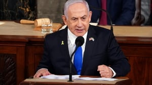 Netanjahu wystąpił w amerykańskim Kongresie. Zbrodniarz zapowiedział wojnę z Teheranem. "Irańska oś terroru zagraża Izraelowi, USA i państwom arabskim"