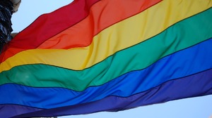 Samobójstwo japońskiego celebryty. Rok temu zmienił płeć i wziął fikcyjny rozwód. Razem z żoną planowali stworzyć szczęśliwą parę LGBT