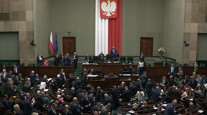 Sejm zdecydował w kwestii kontrowersyjnej ustawy. Nastąpił podział w tak ważnej sprawie światopoglądowej w Prawie i Sprawiedliwości. Zobacz jak głosowali posłowie w sprawie in vitro