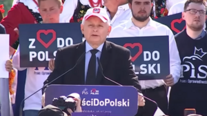 Piknik rodzinny Prawa i Sprawiedliwości w Woli Rzędzińskiej. Jarosław Kaczyński ostro o Platformie Obywatelskiej. "To po prostu dawna komuna"