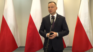 18. rocznica śmierci św. Jana Pawła II. Prezydent Duda przyznał jak podchodzi do ostatnich ataków na papieża: "Komuniści już by to zrobili"