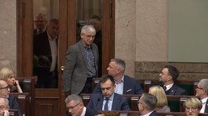 Zaskakujące sceny w Sejmie. Lobbysta pojawił się na sali plenarnej Sejmu