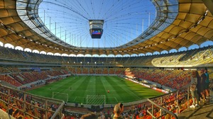 Finał Pucharu Polski w Warszawie. Kibice Legii Warszawa oprotestowali finał. Ostatecznie rozwiązano problem z wnoszeniem tzw. sektorówek na Stadion Narodowy