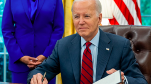 USA przekazują Ukrainie broń kasetową: Biden nazywa decyzję trudną