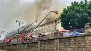 Pożar w centrum Krakowa - kierowcy muszą być przygotowani na utrudnienia