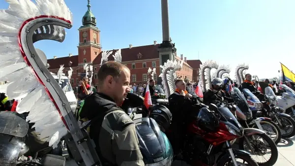 Motocykliści jadą do Normandii. W sierpniu rusza "Międzynarodowy Motocyklowy Rajd Katyński"