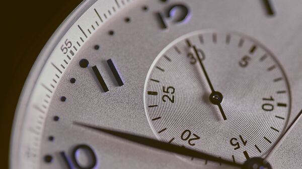 Zmiana czasu 2023 - kiedy przestawiamy zegarki? Poznaj historię zmiany czasu i ciekawostki z tym związane