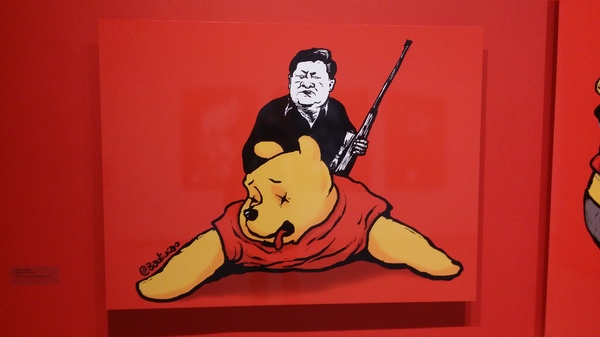 Antykomunizm, antycovidianizm, krytyka Google i Facebooka na zakazanej przez chińskich komunistów wystawie Badiucao w CSW