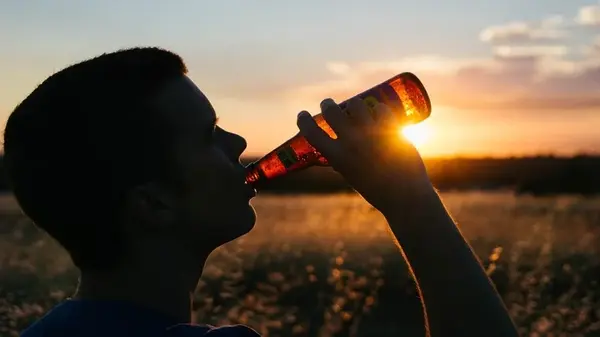 Apel o abstynencję w sierpniu. "Dobrowolny post od alkoholu pomaga w rozwoju duchowym i w zjednoczeniu z Chrystusem"