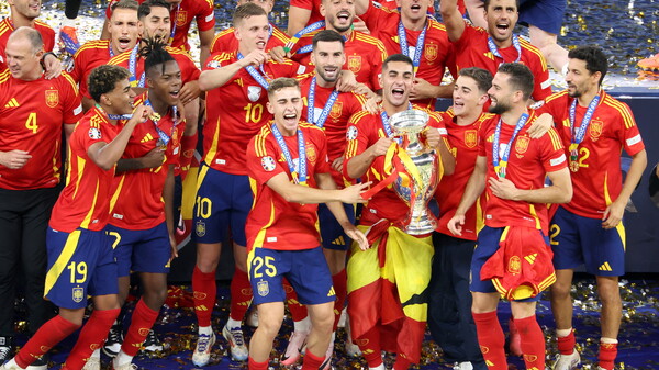 Reprezentacja Hiszpanii wygrywa Euro 2024. Padały fenomenalne gole