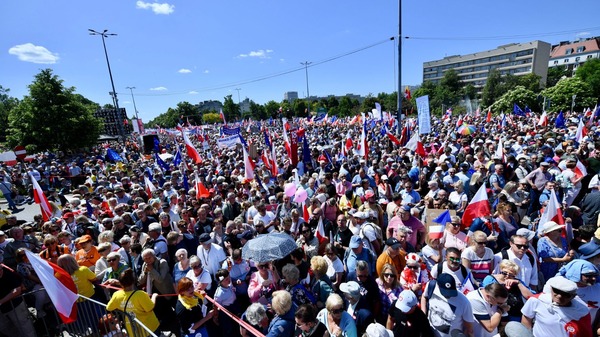 Marsz Tuska 4 czerwca w Warszawie - wyraz sprzeciwu wobec polityki rządu