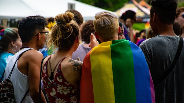 Parlament Ugandy przegłosował ustawę. Dożywocie i kara śmierci dla homoseksualistów