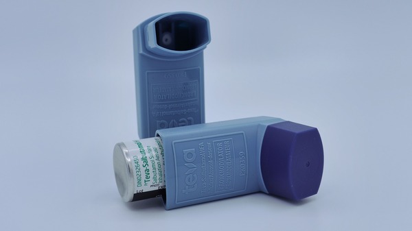 Astma oskrzelowa coraz częściej "atakuje" Polaków. Lekarze apelują do pacjentów. Jak szybciej zdiagnozować i leczyć astmę?