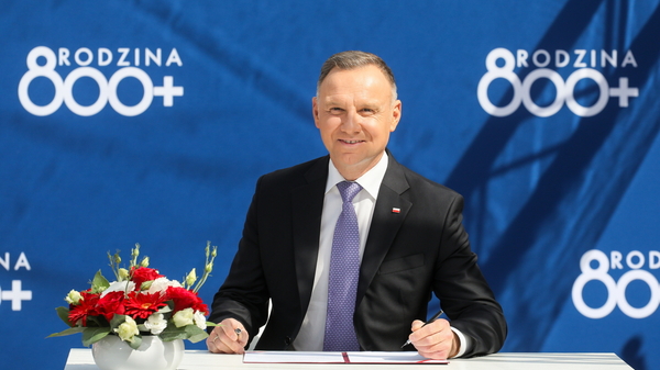 Wybory parlamentarne 2023. Prezydent Duda w oryginalny sposób ogłosił datę wyborów: "Korzystaj ze swoich praw". Kiedy wystartuje kampania wyborcza?