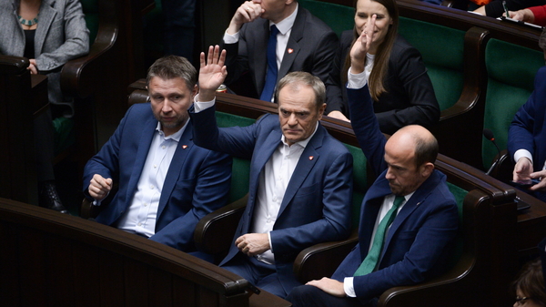 Sejm zajmie się we wtorek z komisjami śledczymi. Posłowie zadecydują, czy zostaną one powołane do życia. Mosiński: "Wycofują się rakiem ze swoich hucznie zapowiadanych deklaracji"