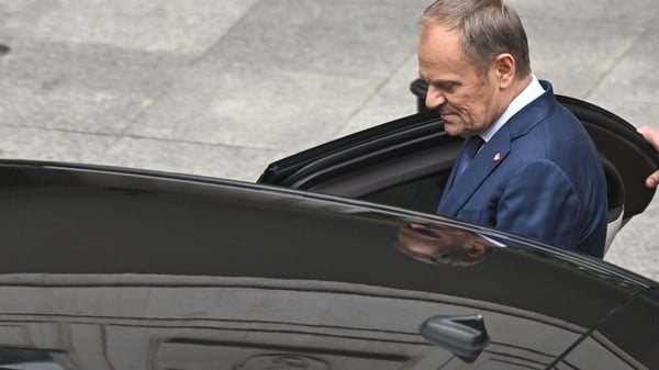 Polska otrzymała pieniądze z Krajowego Planu Odbudowy. Tusk podkreślił dobrą współpracę z Brukselą. Jest jeden istotny szczegół