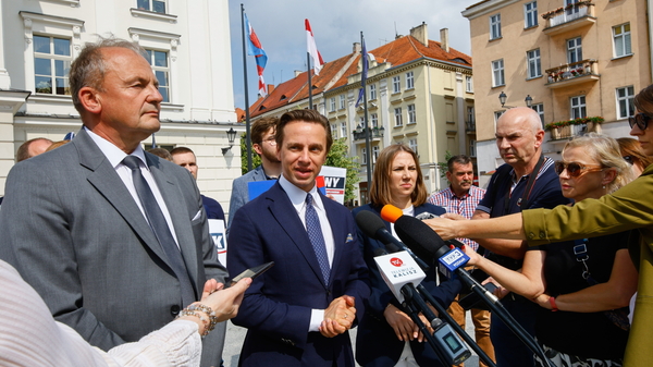 Protest rolników w Brukseli. Kaczyński udaje się do Belgii. Konfederacja również wysyła swoją delegację