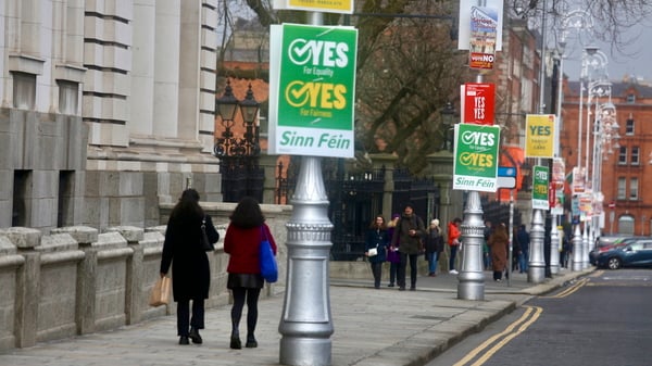 Referendum konstytucyjne w Irlandii. Ostatnia refleksja Irlandczyków? Antyludzka i antyrodzinna koalicja tym razem powstrzymana