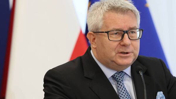 Gościem "Tematu Dnia" w TVMN europoseł Ryszard Czarnecki