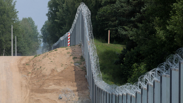 Eskalacja sytuacji na granicy. Białoruski żołnierz przekroczył polską granicę, próbował przeciąć płot