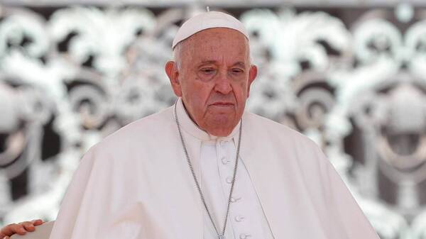 Apel do papieża Franciszka: Należy przedyskutować kapłaństwo kobiet