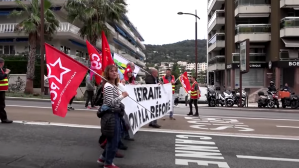 Festiwal filmowy w Cannes. Protesty francuskiego społeczeństwa nie ominęły tego wydarzenia. Gwiazdom zapewniono ochronę