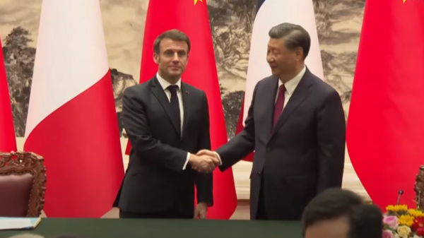 Wizyta prezydenta Francji w Chinach. Xi Jinping zaprosił Macrona do dawnej rezydencji. Eksperci komentują ostatnie wydarzenia i co może przynieść to spotkanie