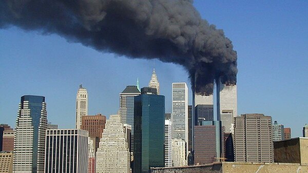 22 rocznica zamachu na World Trade Center i Pentagon. Poznaj spiskowe teorie na temat tego wydarzenia