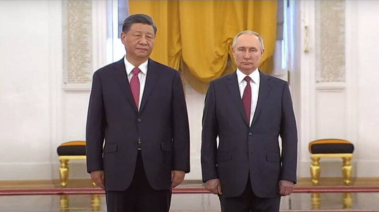 Prezydent Chin Xi Jinping i Rosji Władimir Putin