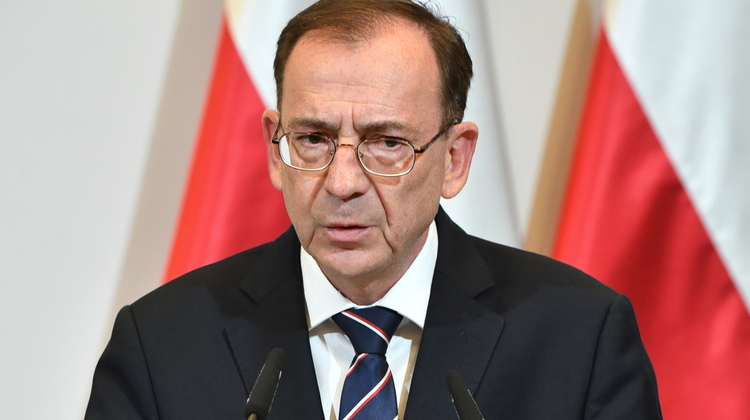 Minister spraw wewnętrznych i administracji Mariusz Kamiński