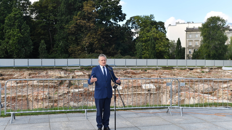 Minister kultury i dziedzictwa narodowego Piotr Gliński