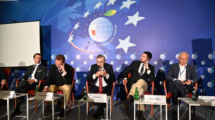 "Debata Europa w poszukiwaniu przywództwa" podczas XXXII Forum Ekonomicznego w Karpaczu