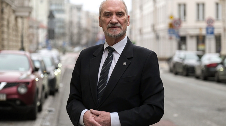 Poseł PiS Antoni Macierewicz