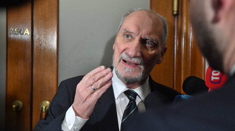 Poseł PiS Antoni Macierewicz