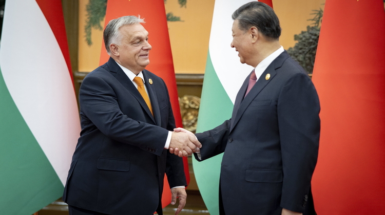 Premier Węgier Viktor Orban i prezydent Chin Xi Jinping